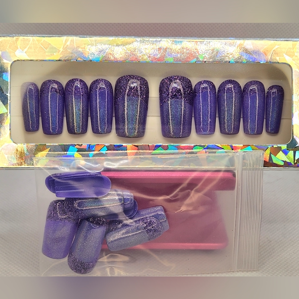 Purple, purple glitter on top, purple iridescent chrome on bottom. Press On Nail
